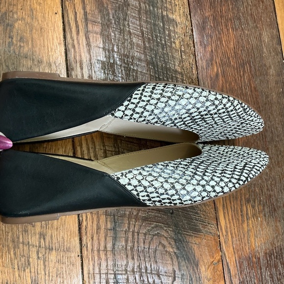 Botkier New York Britt Python Embossed Leather Flats Black White 8.5M - Picture 6 of 11